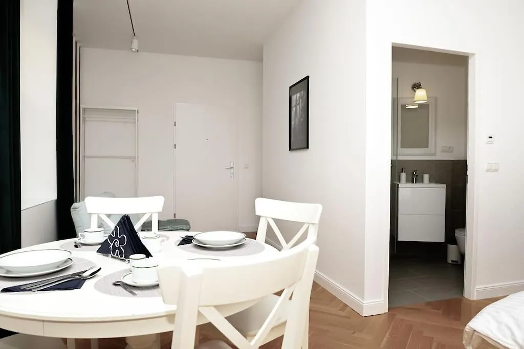 Gemuetliches Und Modernes Apartment 34M² Viena 0*,